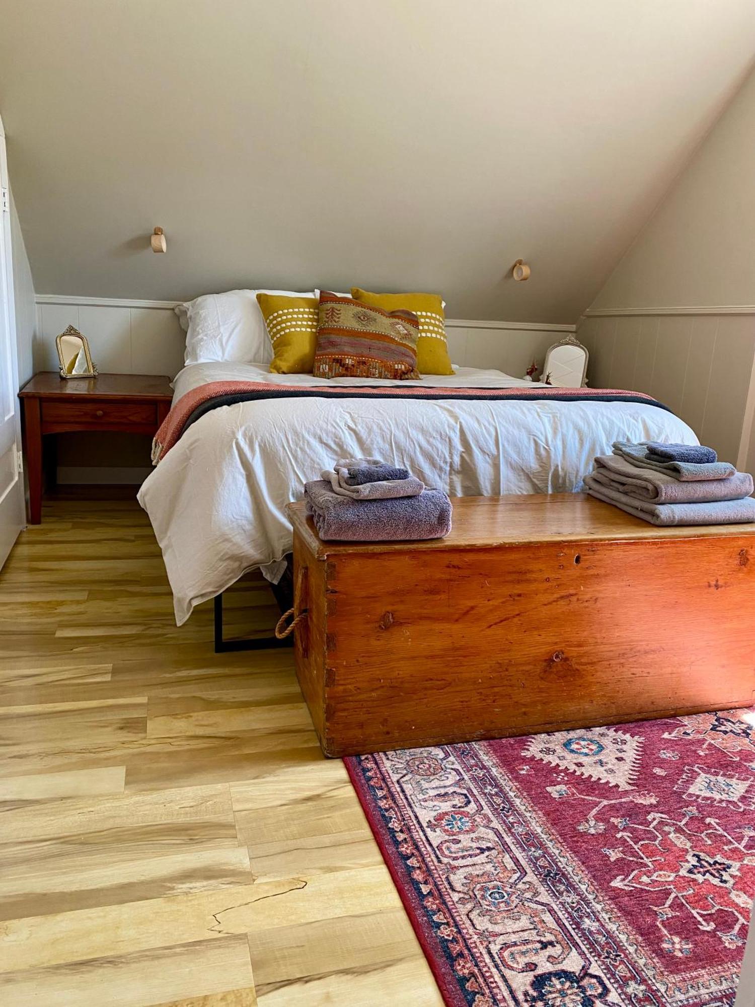 Craftsbury Farmhouse Екстериор снимка